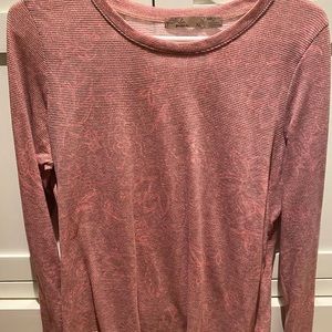 Womens PrAna long sleeve top. Size XL. Orange rust color.
